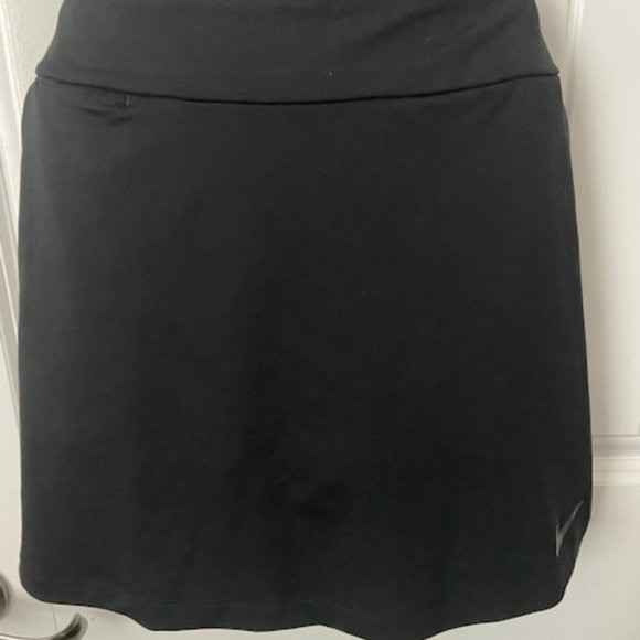 Nike Dri-Fit Pink Tank & Black Skort Ladies Size XS - Picture 5 of 6